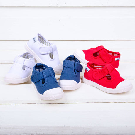 Chris Canvas Shoe