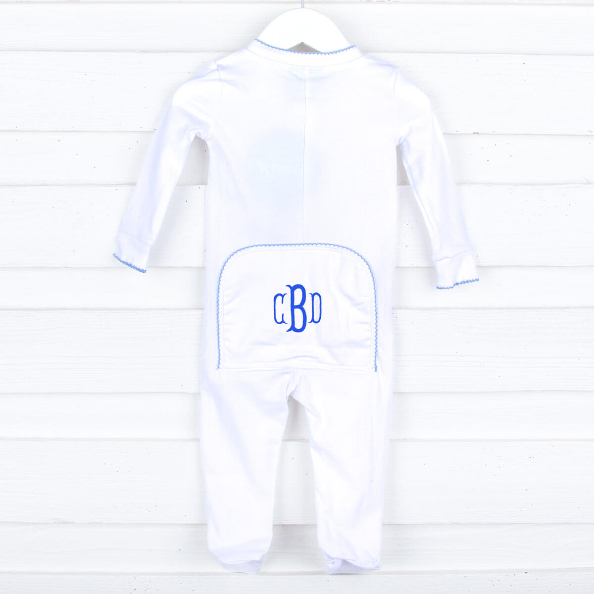 Solid White Color Trim Zip Sleeper