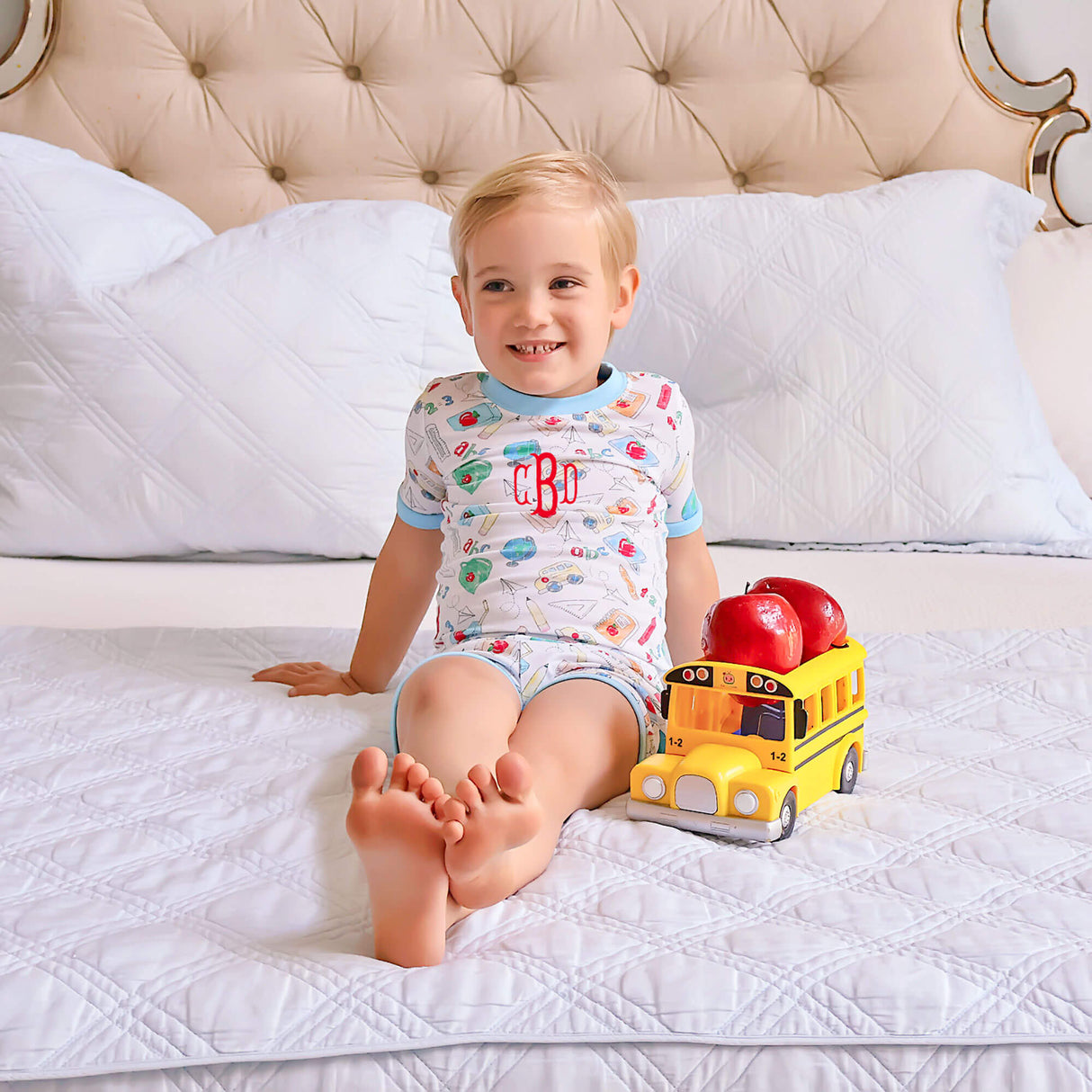 Scholastic Doodle Short Pajamas