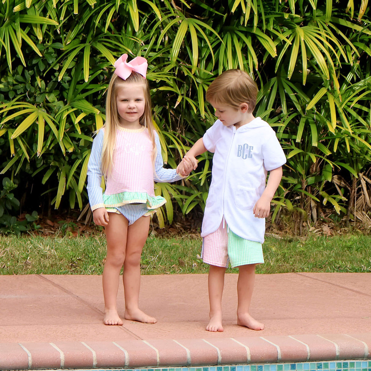 Colorblock Seersucker Rash Guard Set