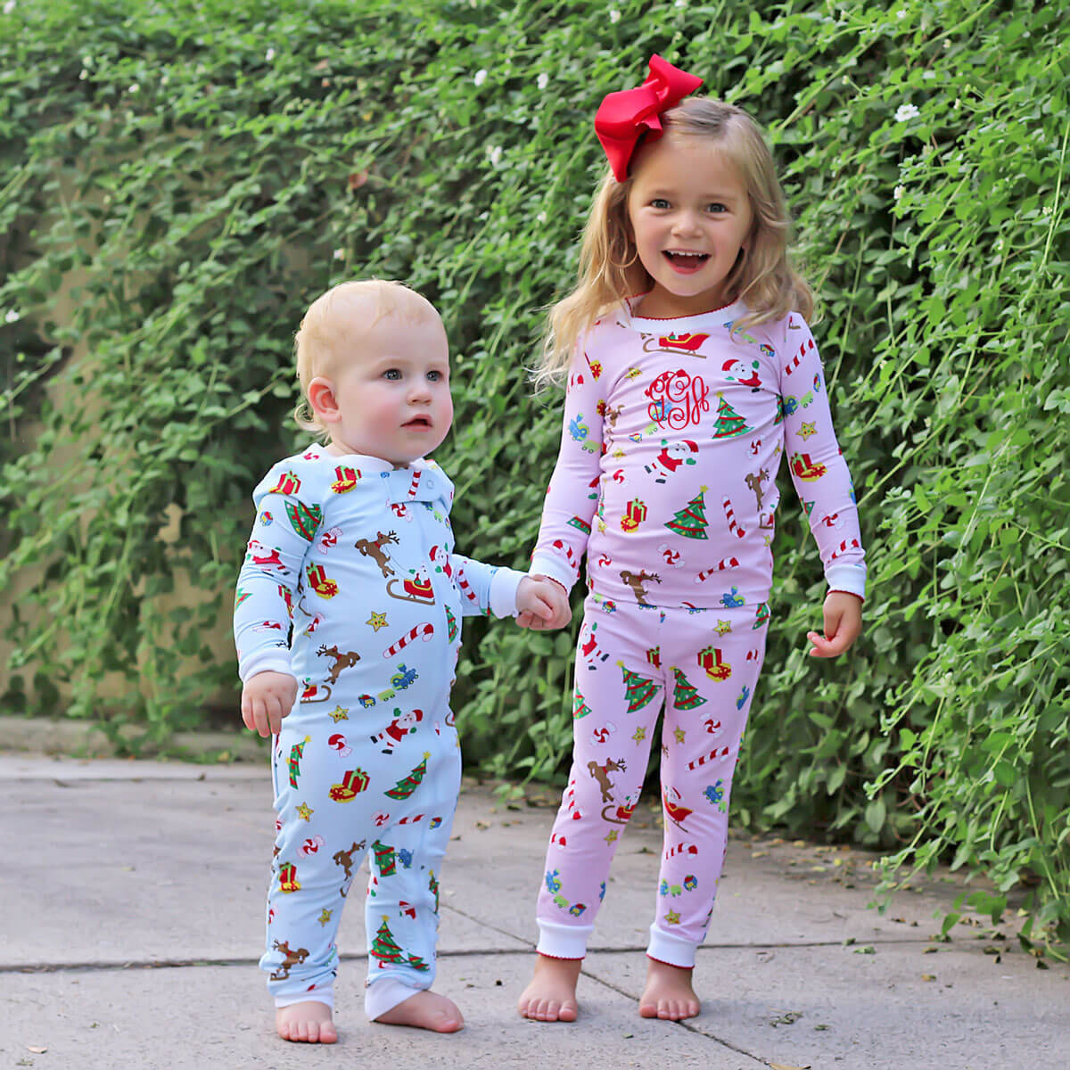 We Believe In Santa Pink Pajamas