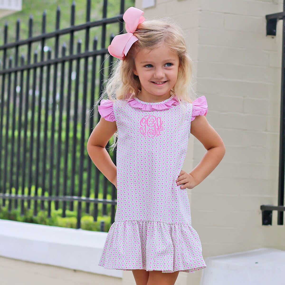 Pink Bouquet Print Ruffle Collared Dress