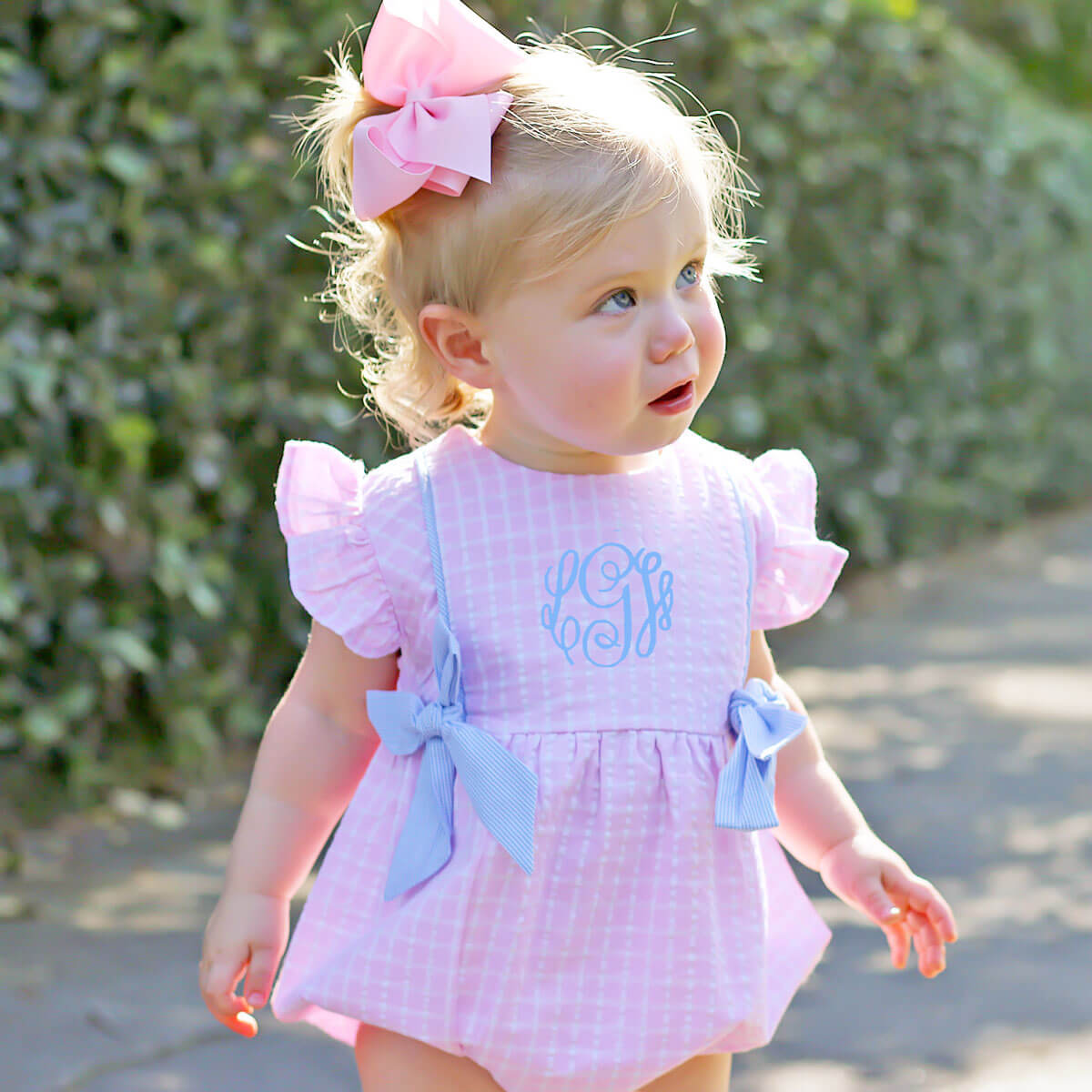 Pink Windowpane Avery Bubble