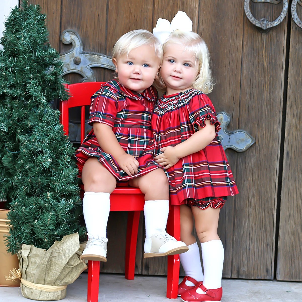 Goldbridge Plaid Red Smocked Bloomer Set