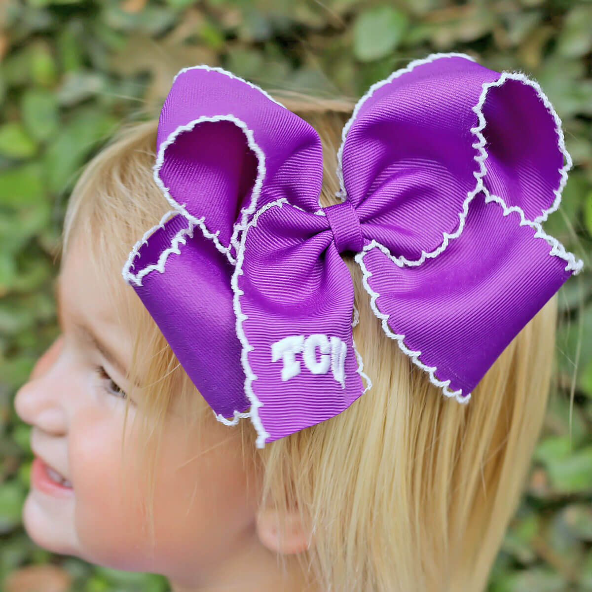 Moonstitch Collegiate Bow