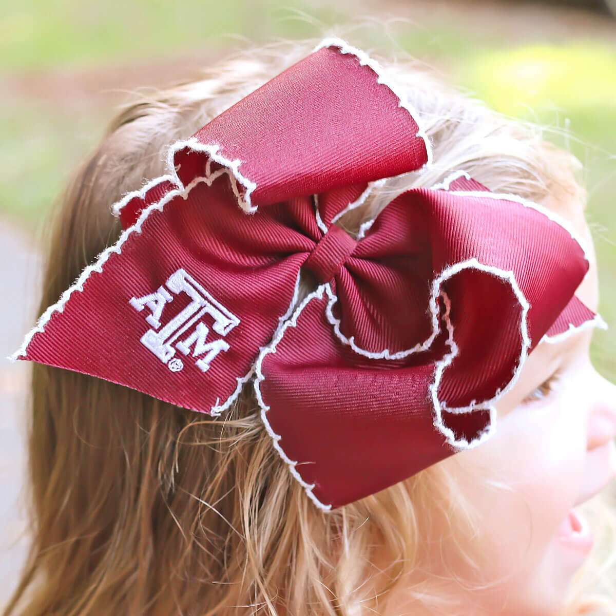 Moonstitch Collegiate Bow