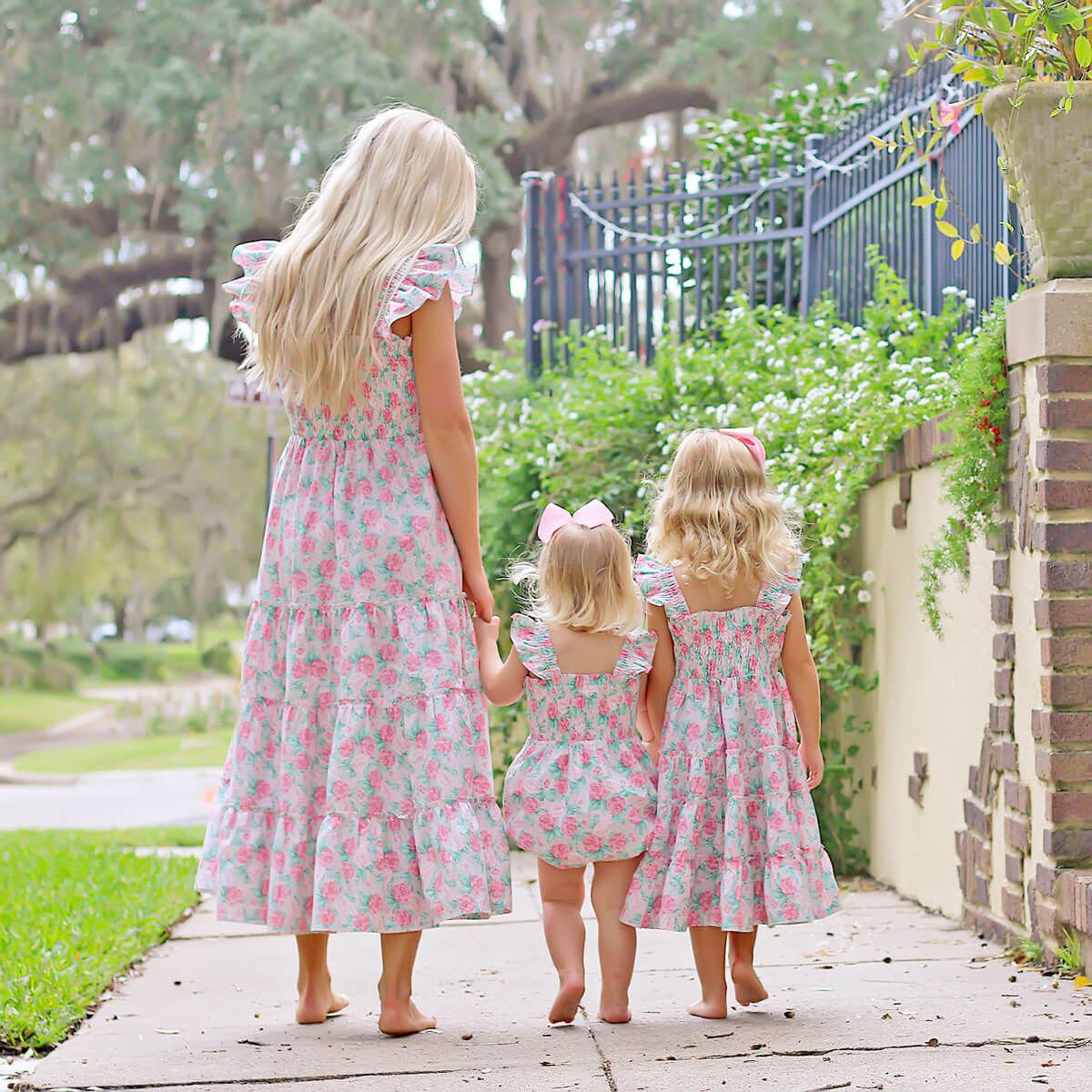 Vintage Rose Willow Women's Dress