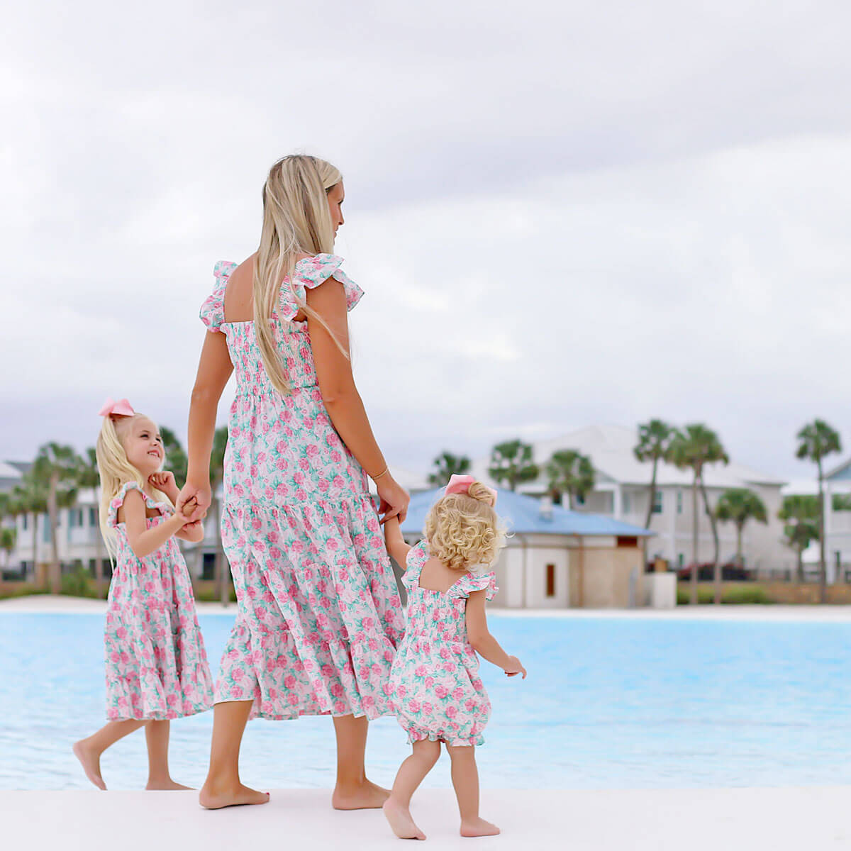 Vintage Rose Willow Women's Dress