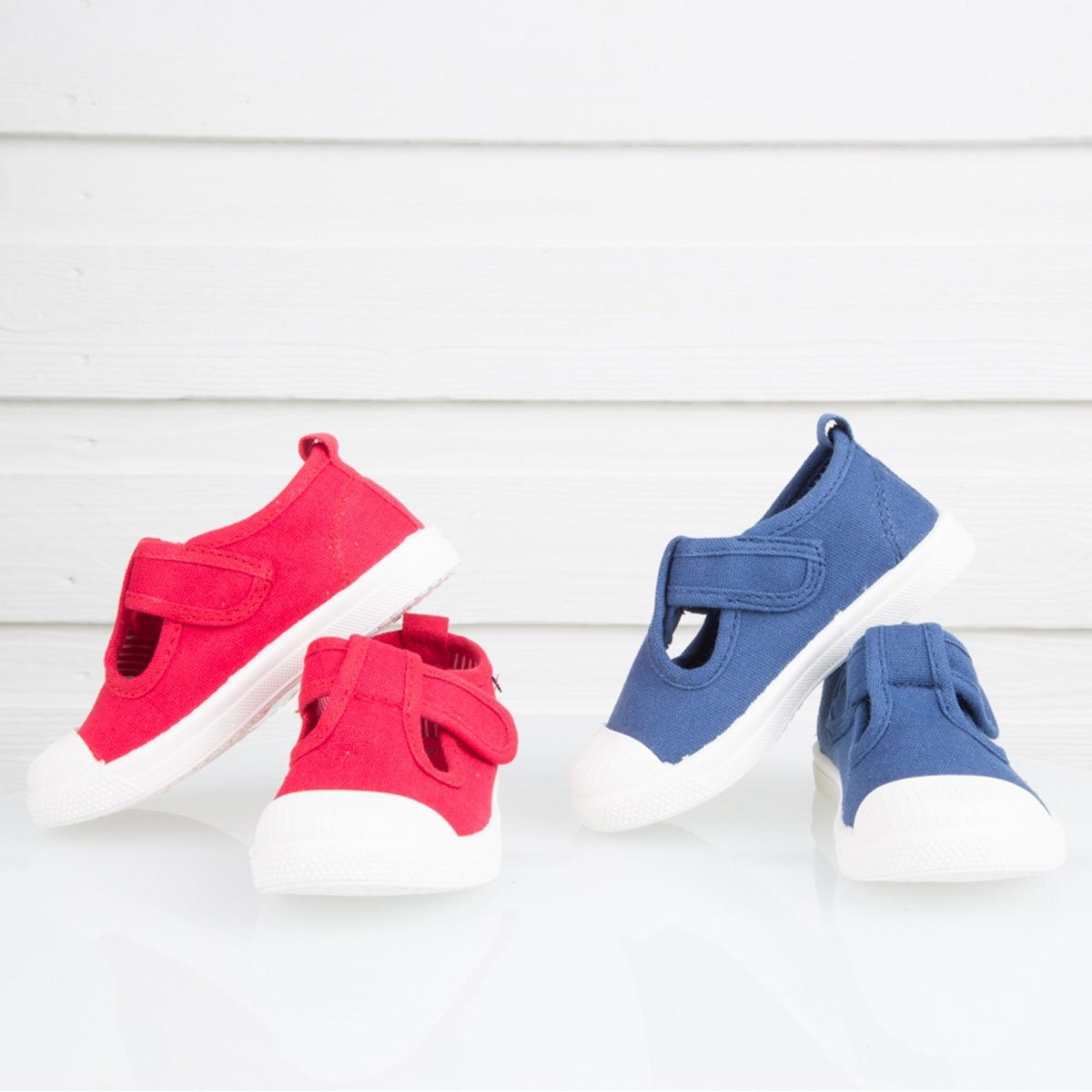Chris Canvas Shoe