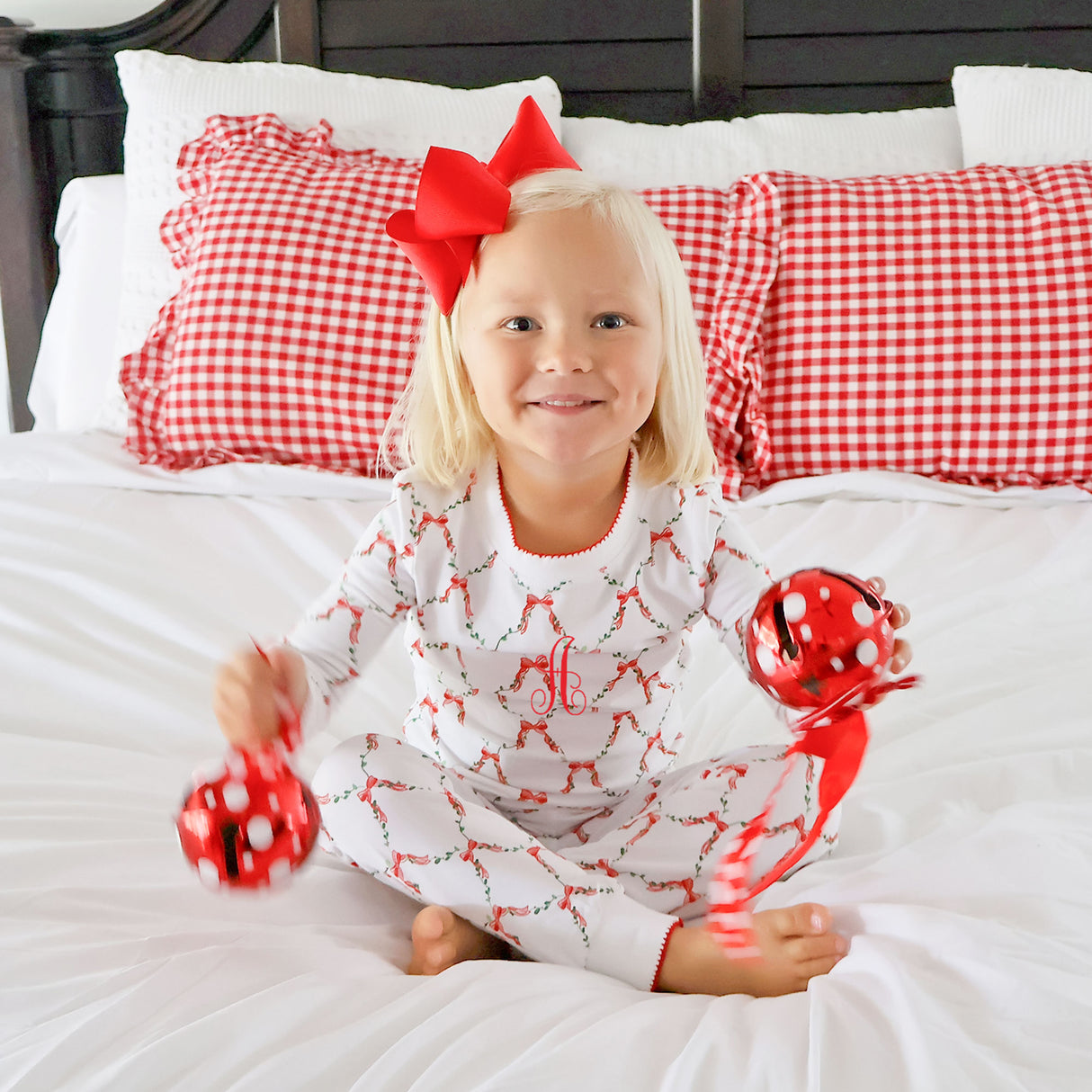 Bow Lattice White Pajamas
