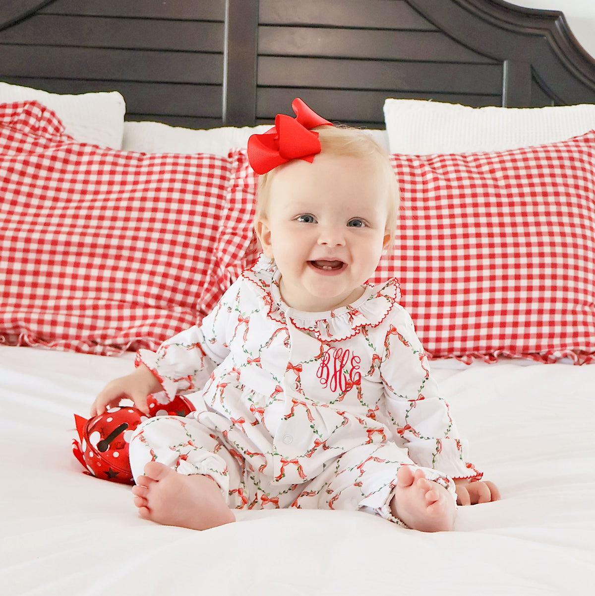 Bow Lattice White Ruffle Sleeper