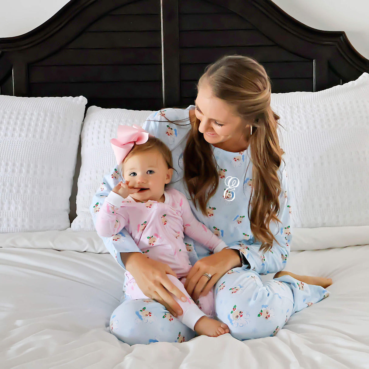 Vintage Santa Pink Zip Sleeper